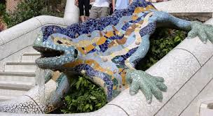 http://www.rumbocero.com/visita-al-parque-guell-en-barcelona/ http://www.rumbocero.com/visita-al-parque-guell-en-barcelona/
