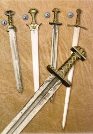Los vikingos no eran tan fieros como los pintan Espada-vikinga-cartaginesa