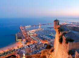 http://www.visitarespana.com/2009/06/alicante-ciudad-balnearia.html